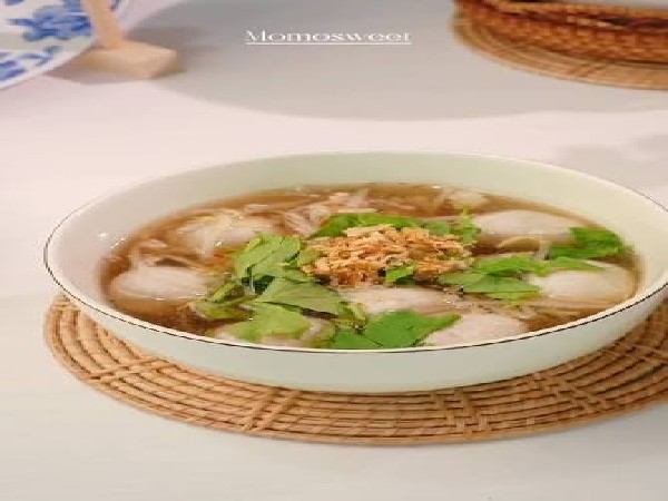 เกาเหลาลูกชิ้นเอ็นไก่