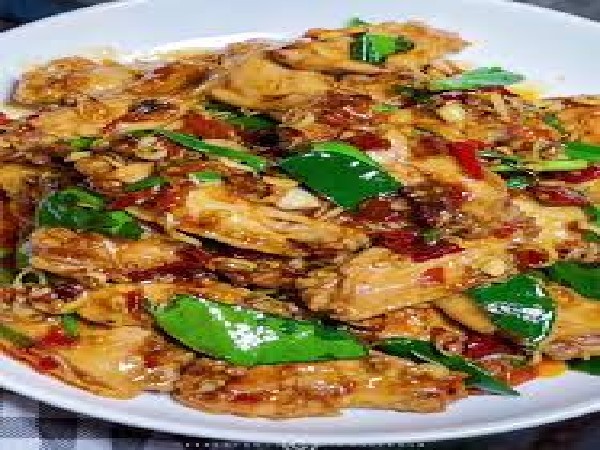 ผัดเผ็ดเป็ดตะไคร้