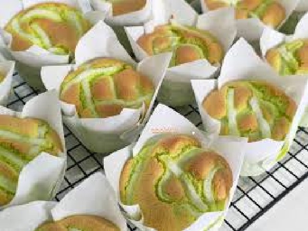 ชิฟฟ่อนใบเตยมะพร้าวอ่อน